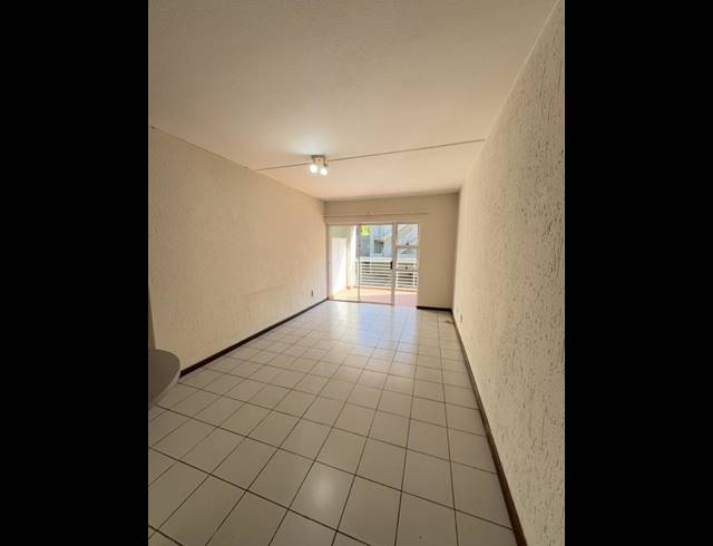 1 BEDROOM APARTMENT FOR SALE IN GLENHAZEL